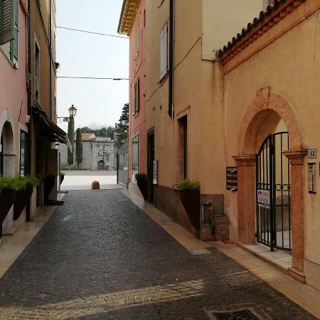 Domus Romanae In Centro Storico Пескиера дел Гарда Екстериор снимка